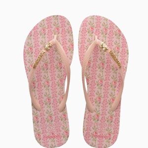 LoveShackFancy X Havaianas Women's Strawberry Macaroon Slim Flip Flops
 7/8